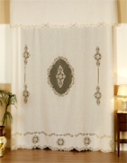 Cortinas bordadas a mano por expertos artesanos Italianos, producidos para un publico exigente que ama la calidad y la elegancia en casa, productos de ropa blanca y blanqueria Italiana al por mayor, fabricante de ropa blanca para casa dise�ados y produciodos en Italia. Coleccion completa de cubrecamas, sabanas en lino, manteles, cortinas y accesorios en lino Cortinas personalizadas con una variedad de materiales y dise�os bordados mano artesanalmente. Coleccion de ropa blanca de alta calidad para distribuidores y mayoristas