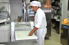 Making made in Italy fast food industry Stuzzicando offers Made in Italy slow food to create a fast food restaurant business in any city of the world, Stuzzicando manufacturer cooking equipment and made in Italy food ingredients to prepare the most traditional Italian dishes as bread, pizza, antipasti, spaghetti pasta, handmade meals, lasagna, risoto, ice cream, coffee, italian beer and more for your complete Stuzzicando food restaurant business... we are looking for partners and investors in USA, Germany, England, Netherland, Middle East, Dubai, Japan, Spain, Belgium, Austria, Poland, Argentina, Brazil food investors