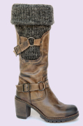 Customized boot women shoes manufacturer, the best Italian leather shoes and made in Italy design to produce the Donianna shoes, classic and casual women shoes leather boots manufacturing distributors, leather classic and casual men shoes and a collection of men boots for wholesale shoe distributors in France, Germany, England, USA, Canada, Dubai, Saudi Arabia, Mexico, Latin America... and the most important shoemaker market business to business industry